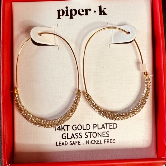 🔹️Piper K 🔹️14k Gold Plated Pave Hoop Glass Stones Earrings - Picture 1 of 2